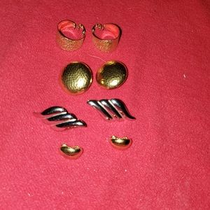 50 pairs of earrings